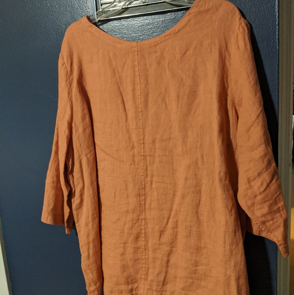 100% linen top